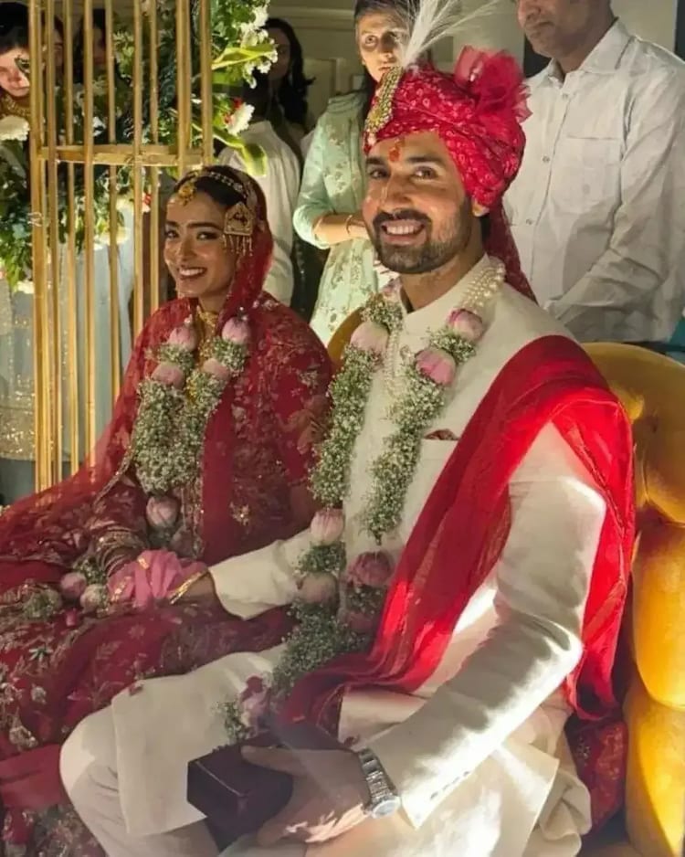 Dharaya Karva gets married