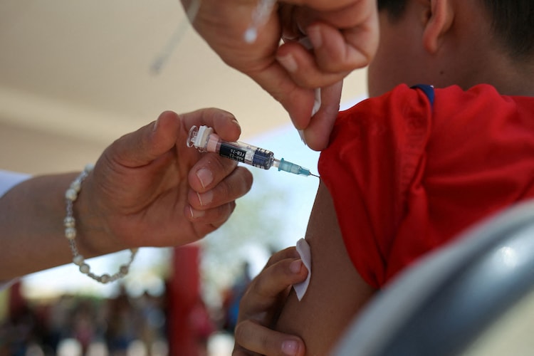 A zero-khurak child is one who has not even found the first dose of DTP vaccine. (Photo: Reuters)
