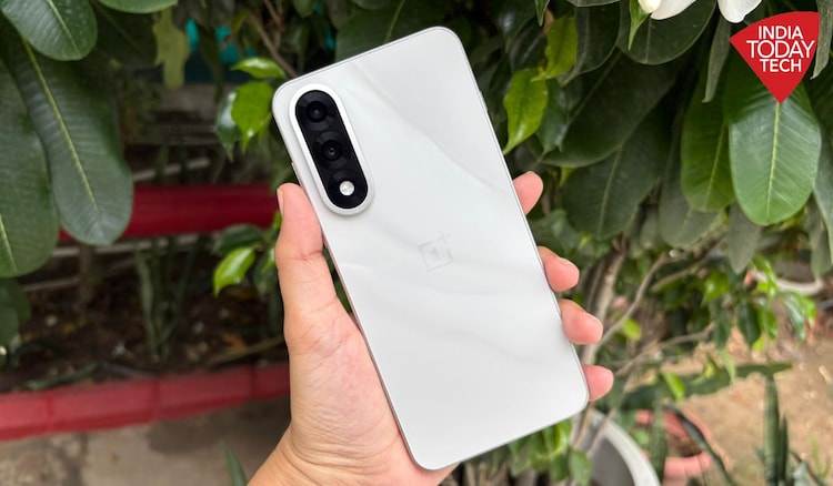OnePlus Nord 5 looks gorgeous