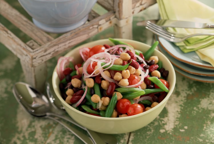 Traditional foods such as sprouts, sesame seeds, yogurt, and vegies with vegies can be fun and filled. (Photo: Getty Image)