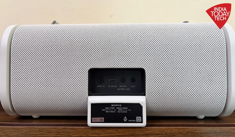 Sony Alt Field 5 Speaker Review