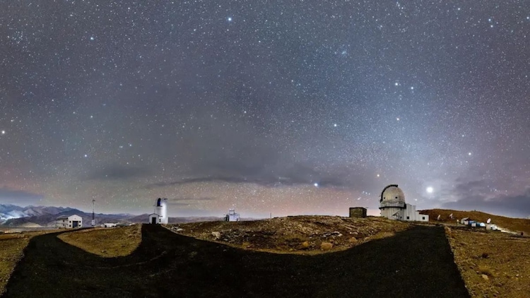 At Hanle, galaxies millions of light years away are visible to the naked eye, a sight completely impossible from Delhi, Mumbai, or any other Indian city. (Photo: Dorje Angchuk)