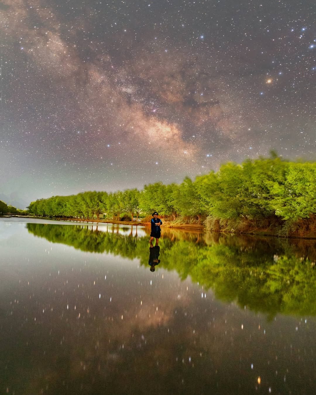 A dazzling display of stars above a lake in Ladakh (Photo: Dorje Angchuk)