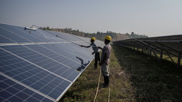 India's solar module manufacturing capacity has surged to 172 GW, backed by 27 GW of domestic solar cell production. (Photo: Reuters)