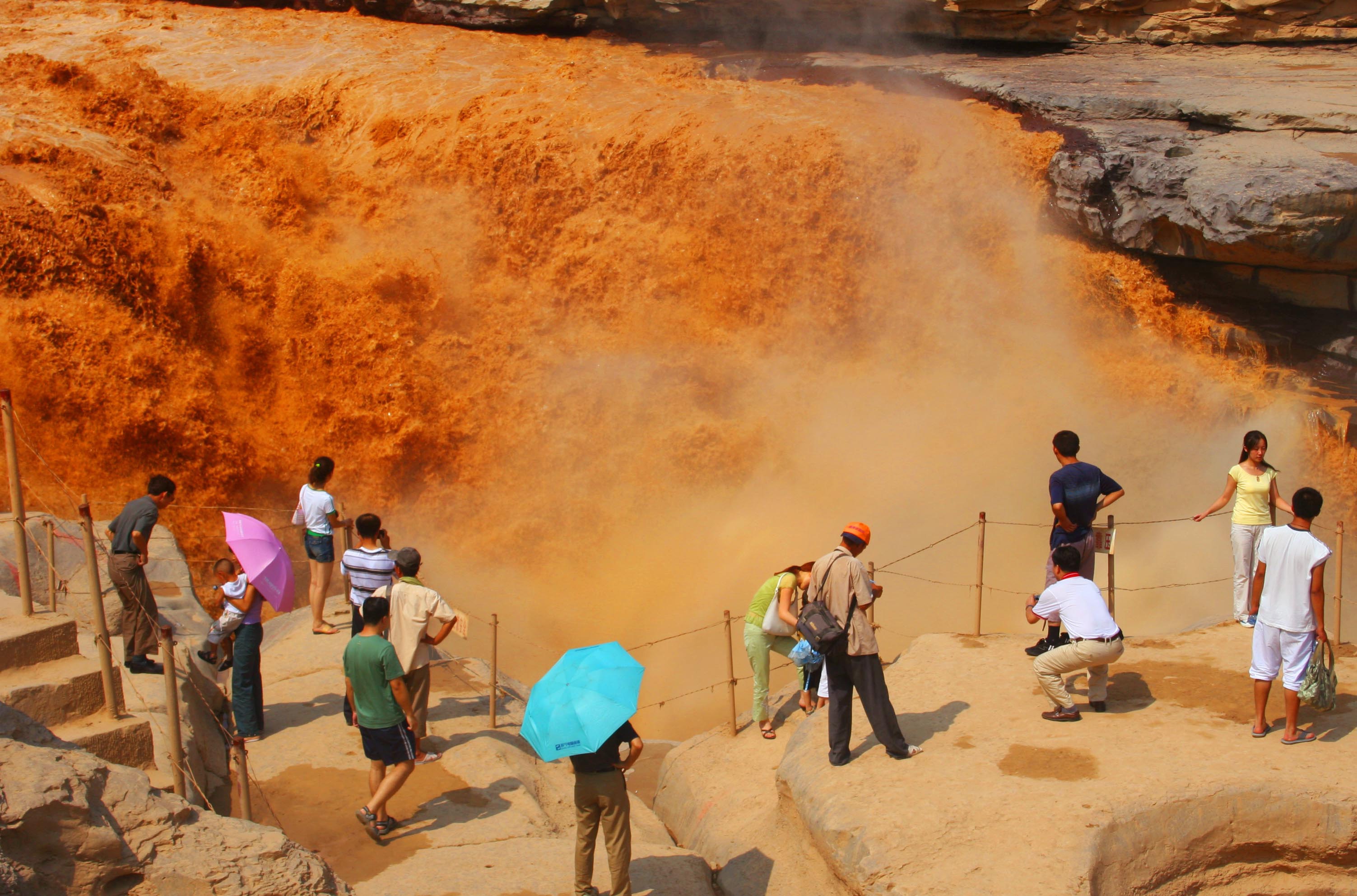 The Yellow River at Yichuan County. (Photo: Reuters)
