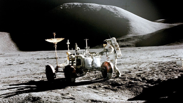 Apollo 15 astronaut James Irwin works beside the Lunar Roving Vehicle at the Hadley-Apennine landing site, 1971. (Photo: Nasa)