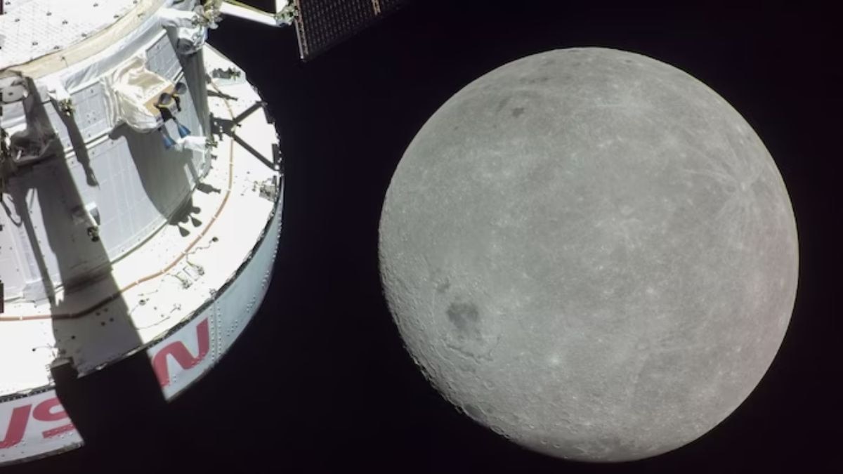 The Orion spacecraft entered cislunar space as it left Earth orbit behind on April 3, 2026. (Photo: Nasa)