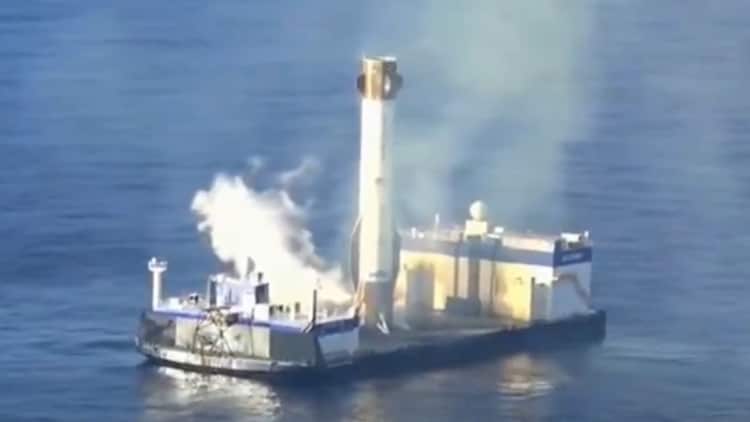 Blue Origin successfully landed its New Glenn booster. (Photo: X/@NASASpaceflight)