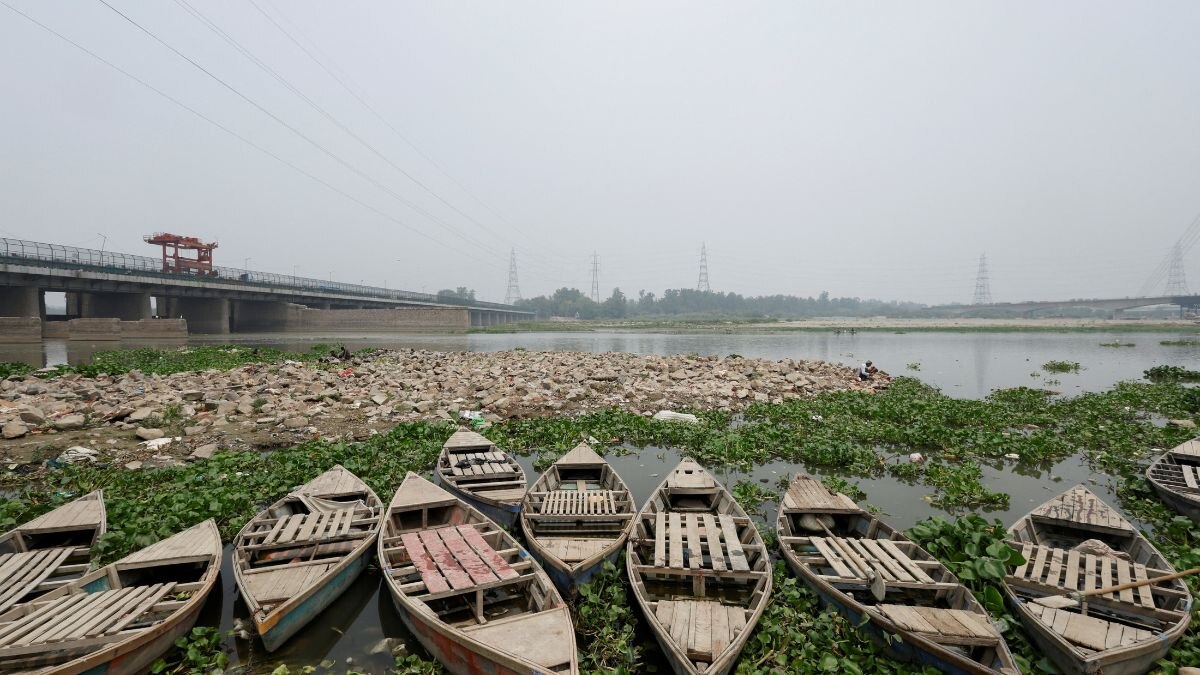 Delhi's Safdarjung Observatory recorded a maximum of 28.2 degrees Celsius on April 9, 2026, well below the seasonal normal of around 36 degrees Celsius. (Photo: PTI)