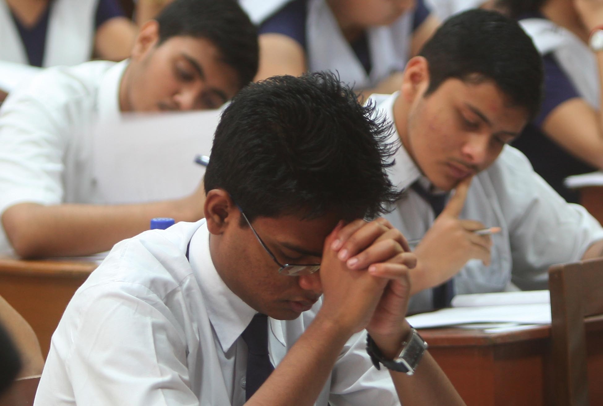 CBSE three-language mandate, Sanskrit as third language, private schools India, language policy India, foreign languages in CBSE, school staffing shortages, school timetable changes, multilingual education, parent concerns education