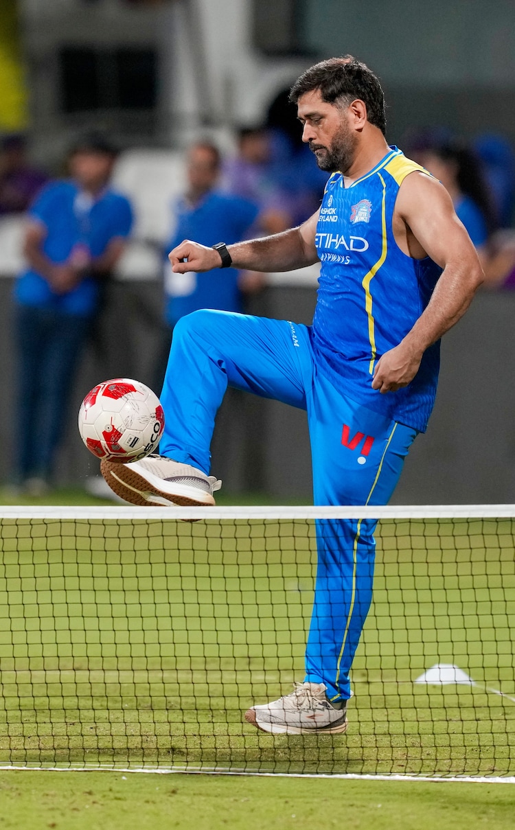 Dhoni unlikely to be part of CSK XI vs KKR. (PTI Photo)