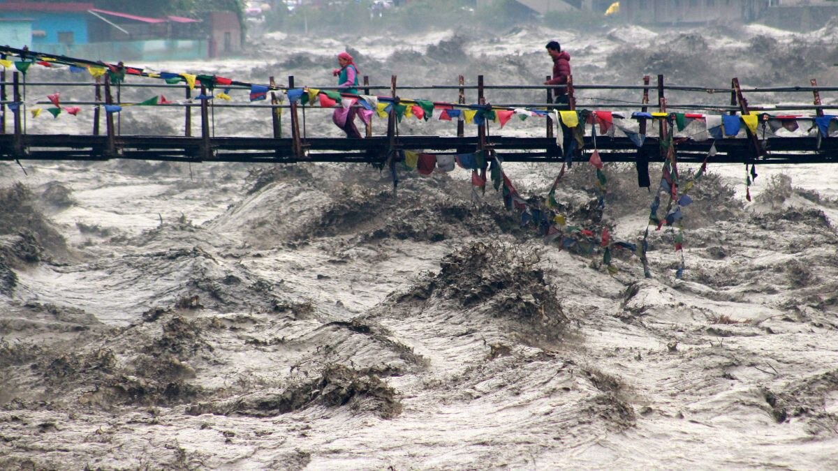 The IMD forecasts light to moderate rain with isolated heavy spells over Sikkim, Sub-Himalayan West Bengal, Arunachal Pradesh, Assam, and coastal Odisha on April 10. (Photo: PTI)
