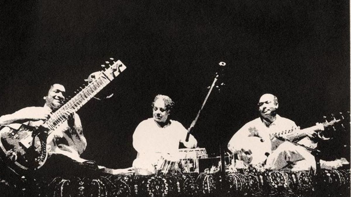 Pandit Ravi Shankar on sitar and Ustad Ali Akbar Khan on sarod, two maestros shaped by the same master, Baba Alauddin Khan of Maihar, accompanied on tabla by the legendary Ustad Allah Rakha. (Photo: X/@vsengupta)