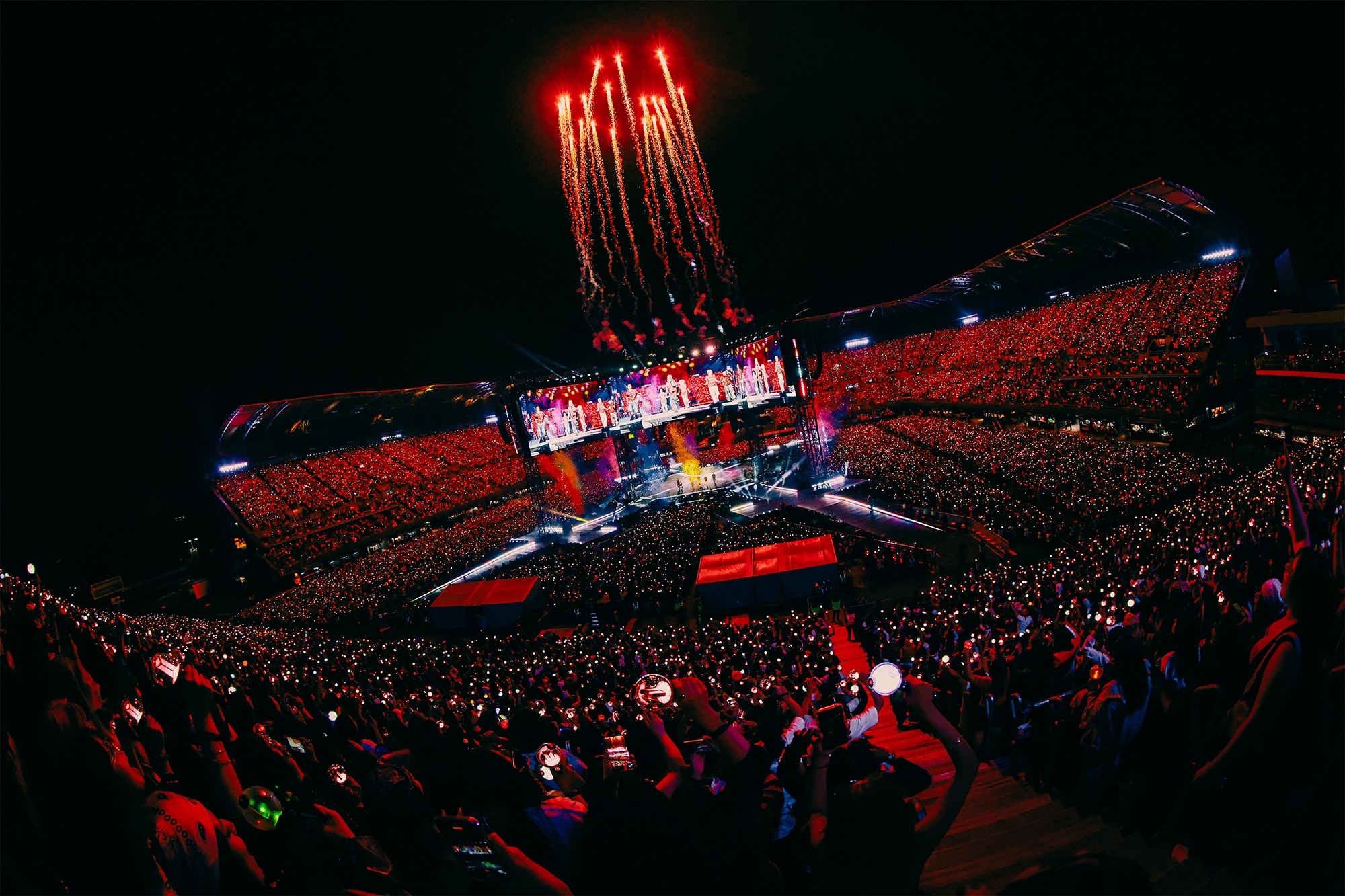 The BTS Tour drew huge crowds inside and outside stadiums in Mexico. Credit: BigHit Music