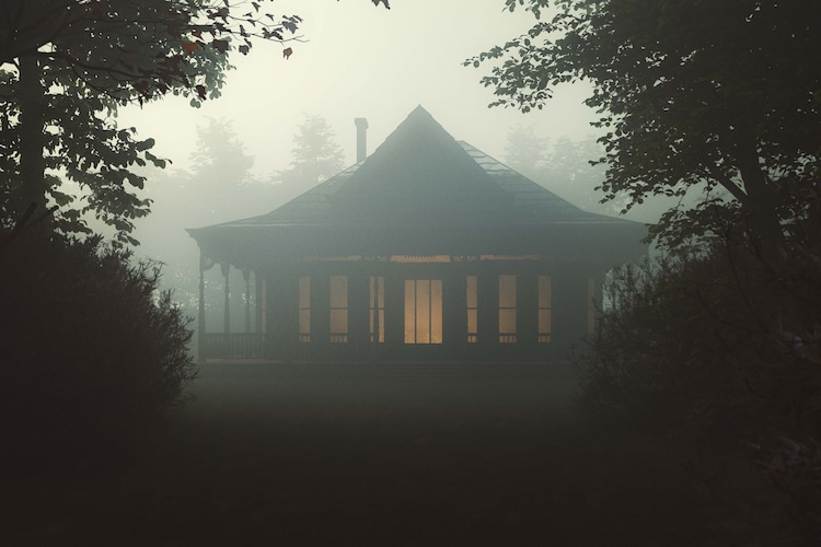 A representative image of a haunted house. (Photo: Getty)