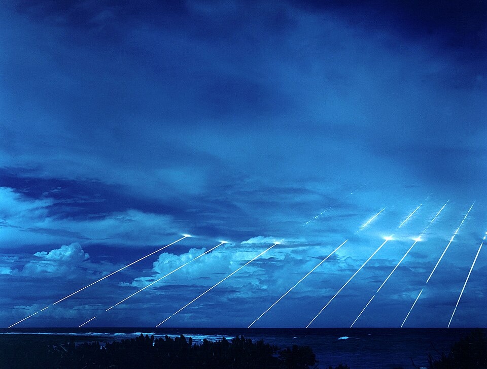MIRV missile