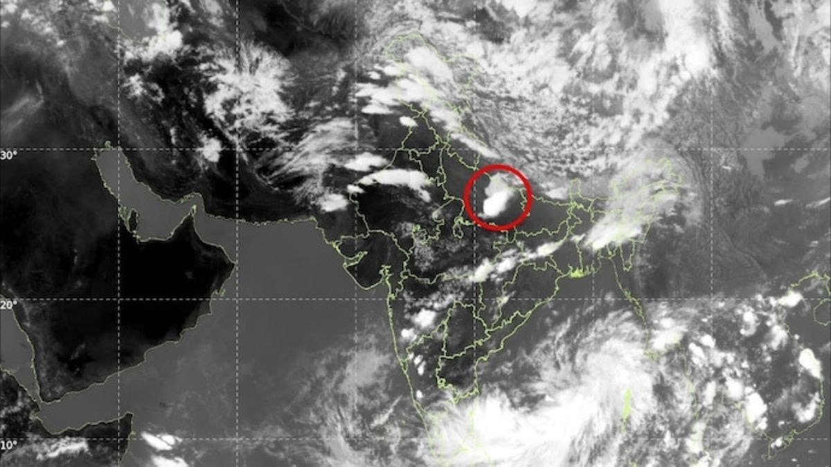 The lone burst of thunderstorm seen over UP. (Photo: IMD)