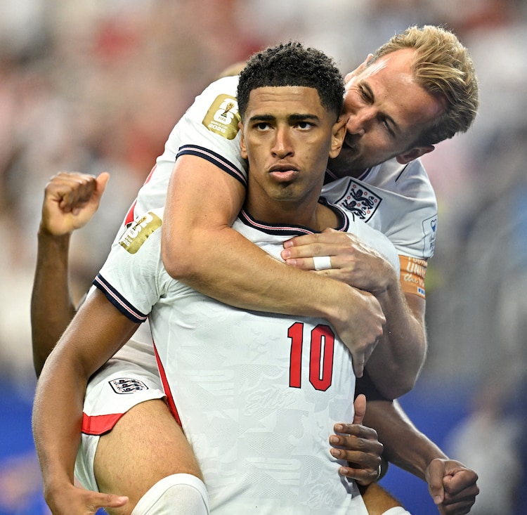 FIFA World Cup 2026 England s Harry Kane Receives Iconic Gift From fifa-world-cup-2026-england-s-harry-kane-receives-iconic-gift-from