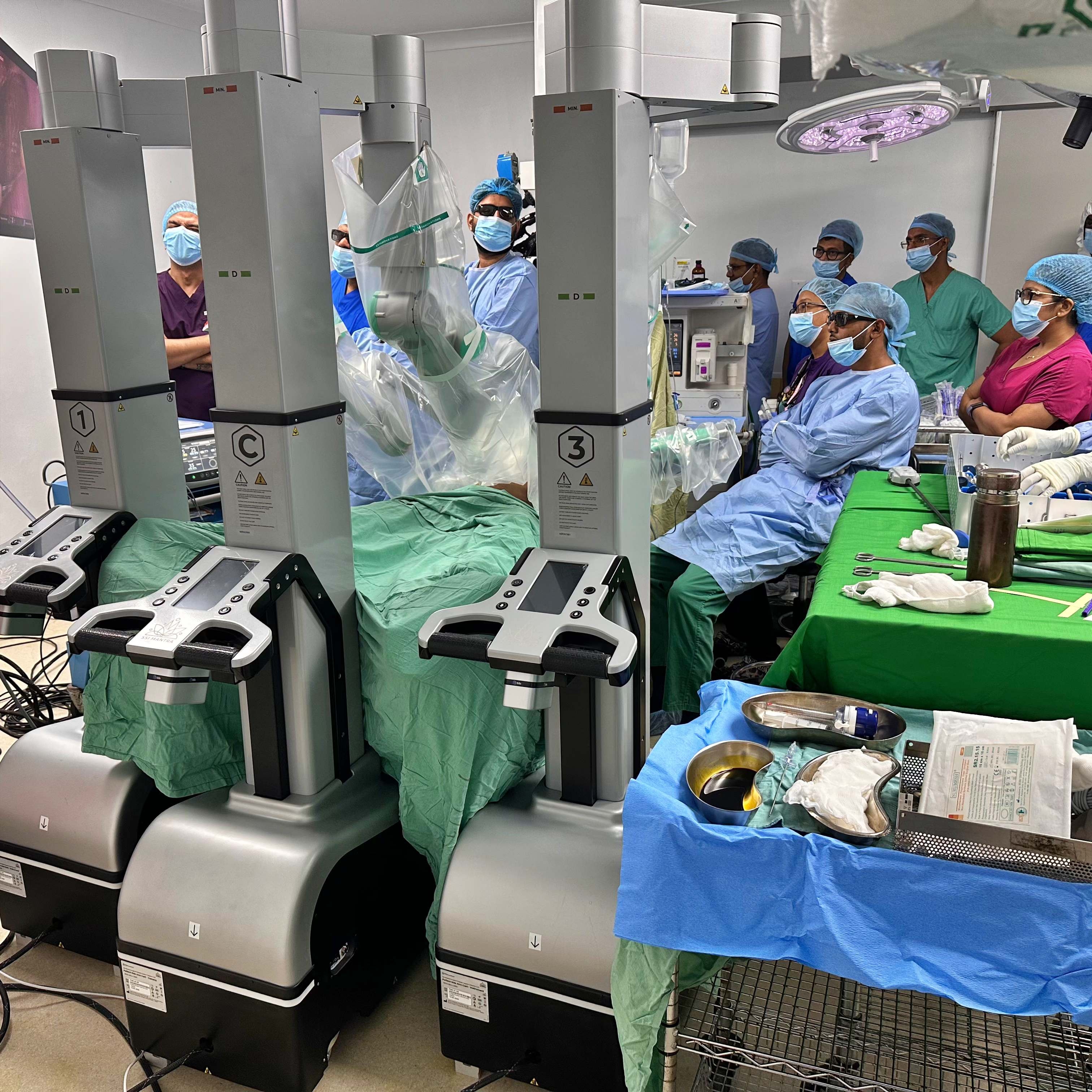 The achievement surpasses the previous record of a robotic cardiac telesurgery 
