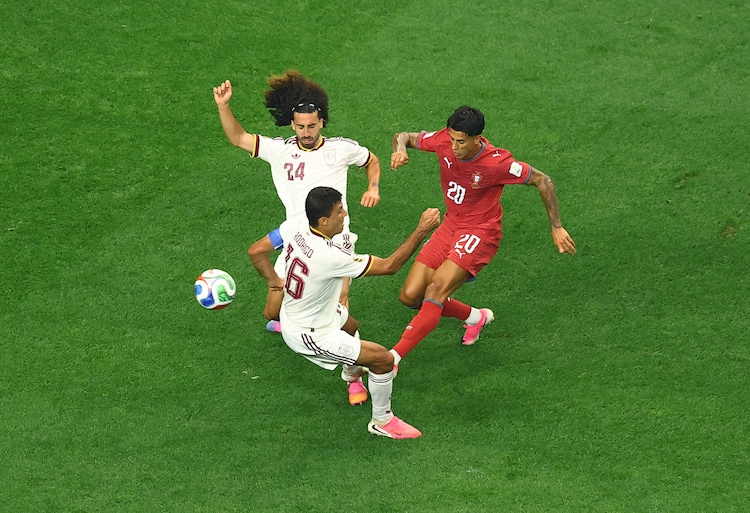 Spain's marking based system has worked effectively against opponents in this World Cup. (Photo: Reuters)