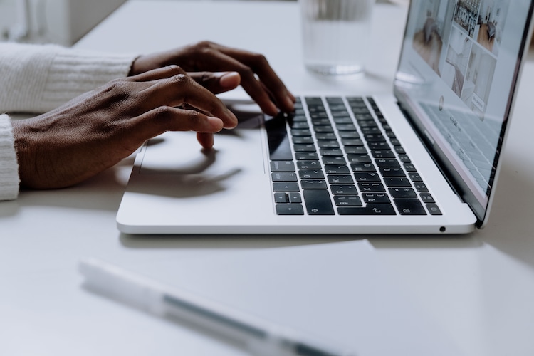 5 simple habits that can make you healthier at work (Representative image)