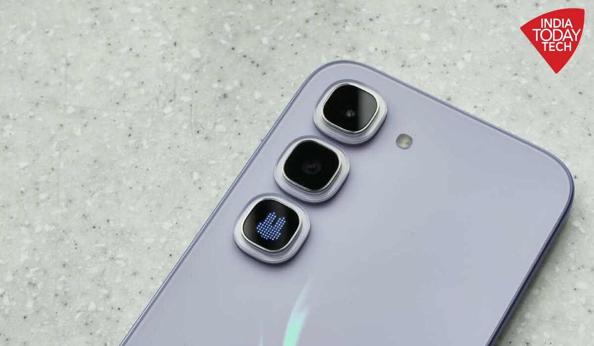 Infinix Hot 70 Pro