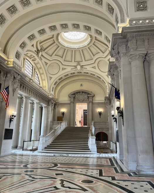 Bancroft Hall, US Naval Academy, largest college dorm, Naval Academy dorm, Annapolis, midshipmen, college dormitories, USNA, college campus, student housing