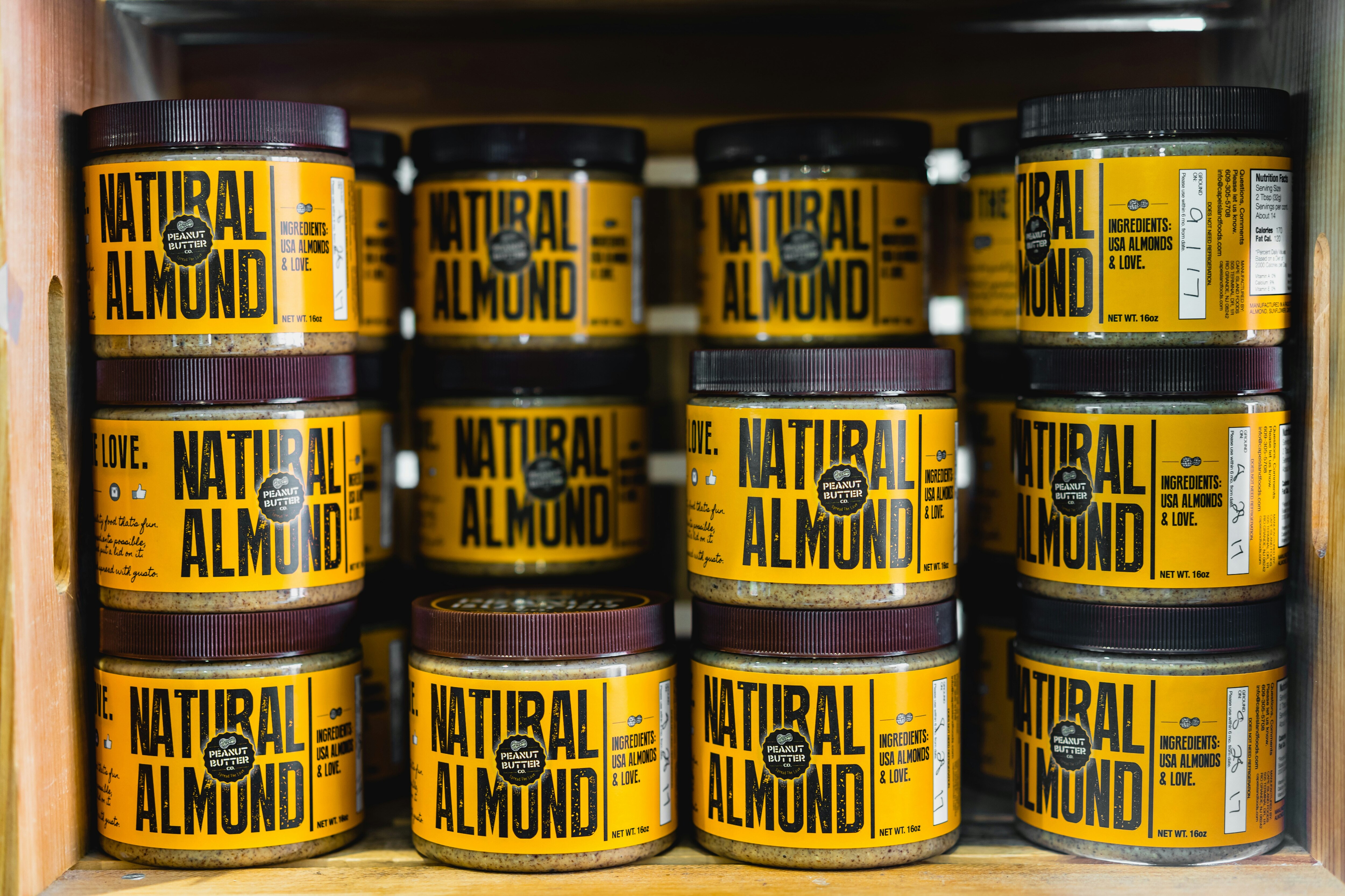 Two ingredients and a short label: proof that minimally processed food can be simple, and that the trouble lies not in processing itself but in its extremes. (Photo: Unsplash)