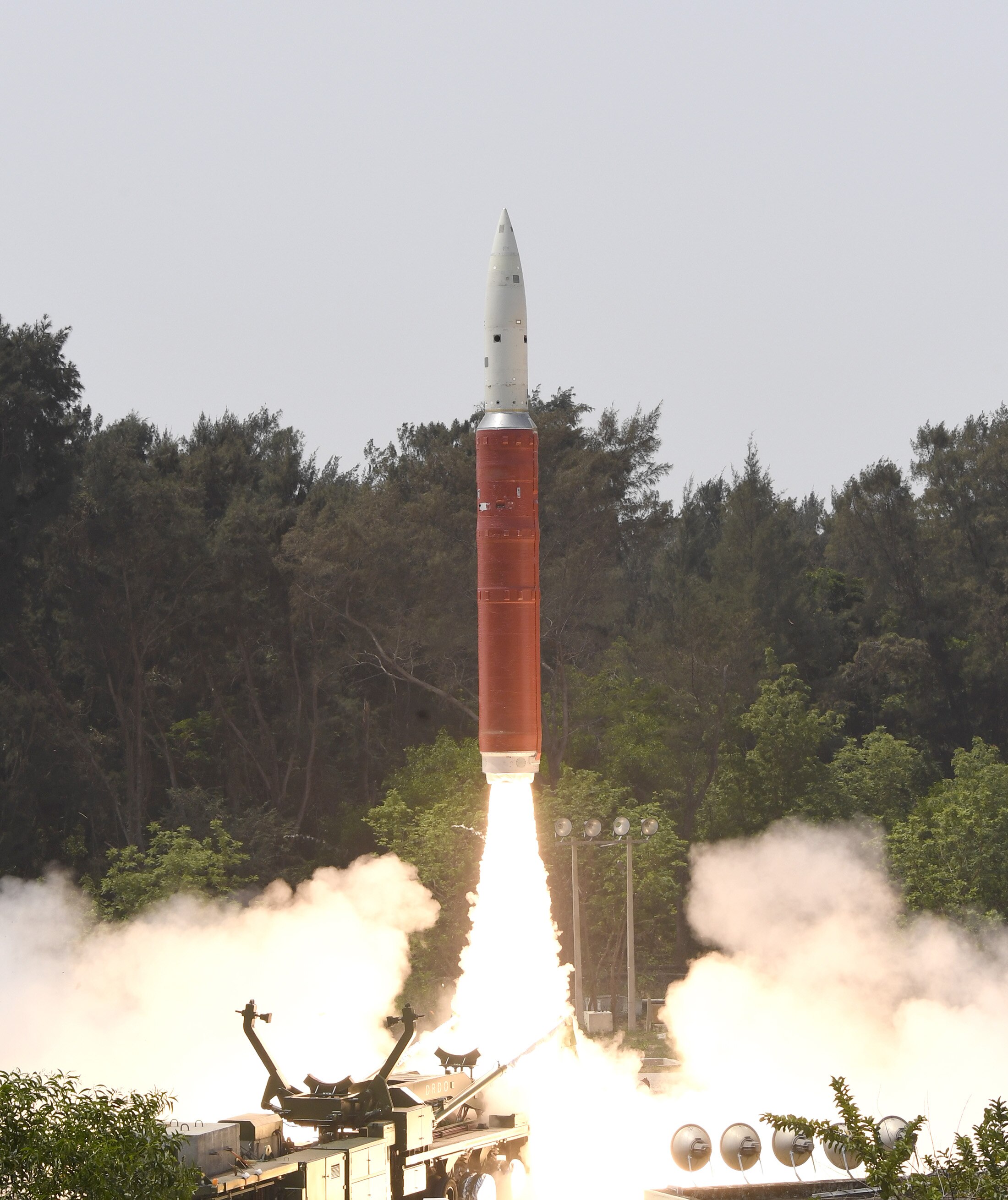 The anti-satellite missile lifting off on 27 March 2019 from Abdul Kalam Island as part of Mission Shakti. (Image: Ministry of Defence via Wikimedia Commons)