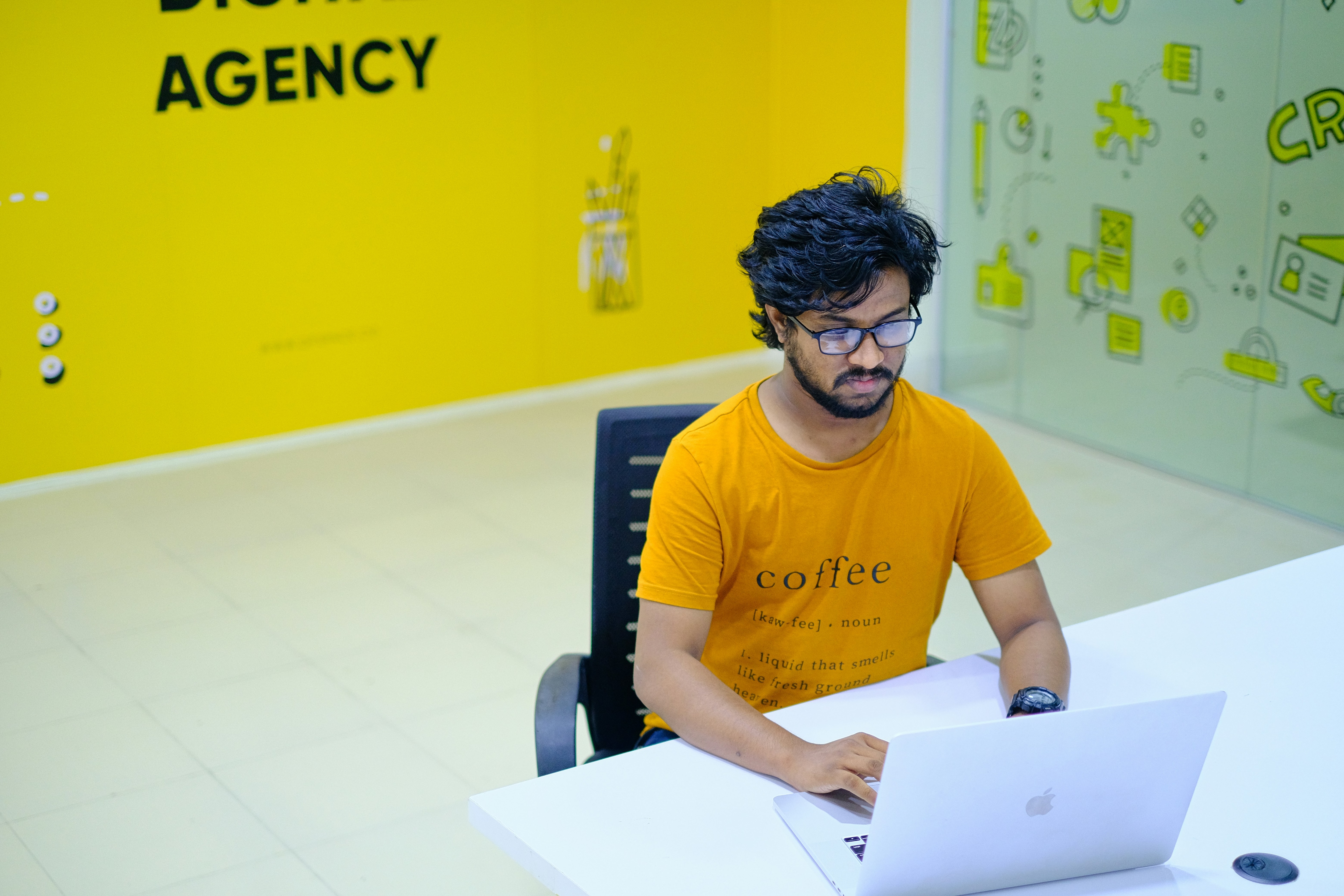 Forward Deployed Engineer, FDE jobs, FDE India, AI jobs, AI engineers, coding jobs, engineering careers, Palantir, AI skills, future of jobs, technology jobs, business skills, AI careers, FDE Academy, Scaler, Tredence