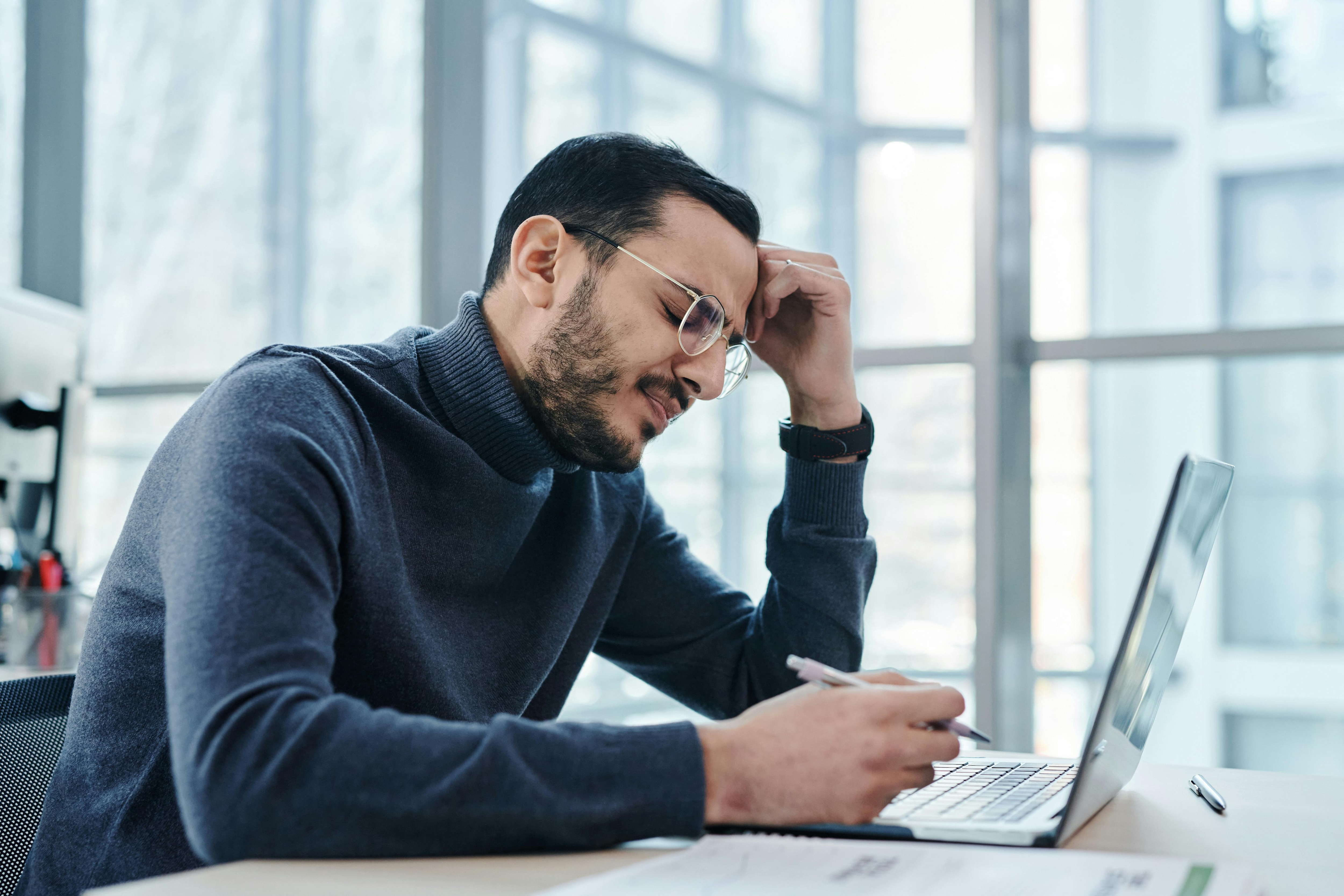 Career monogamy, Gen Z jobs, moonlighting, multiple income streams, portfolio careers, skill stacking, AI jobs, future of work, side hustle, work-life balance, Gen Z India, personal branding, career growth