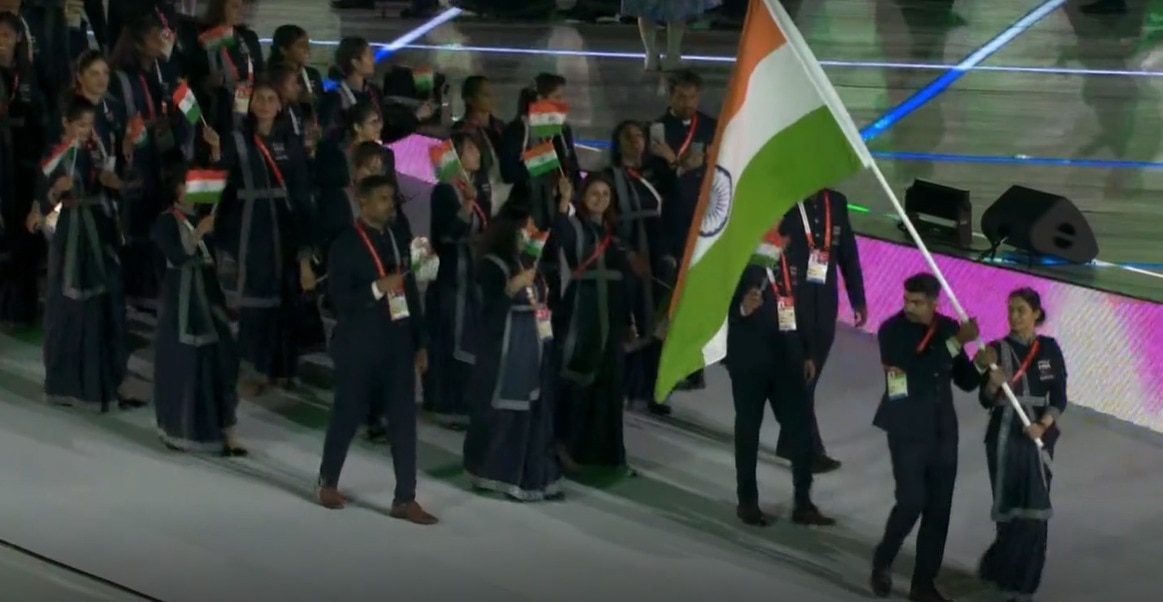 Manu and Pawan lead India's contingent out. (ScreenGrab: SonyLiv)