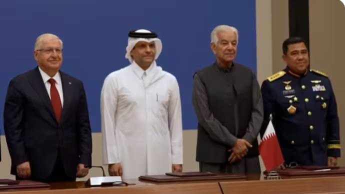 Representatives from Pakistan, Turkey, Indonesia and Qatar at the signing of the Badr Pact. (Image: X/@MOD_Qatar)