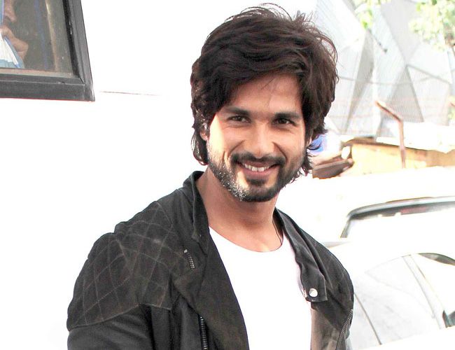 Shahid Kapoor Bollywood Hearththrob Turns A Year Older Indiatoday