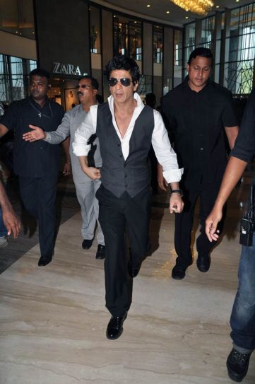 Srk At Tag Heuer Event Indiatoday Bollywood superstar shahrukh khan is tag heuer celebrity ambassador. srk at tag heuer event indiatoday