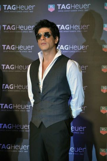 Srk At Tag Heuer Event Indiatoday Shahrukn kahn or the king of bollywood wearing designer tag heuer track eyewear. srk at tag heuer event indiatoday