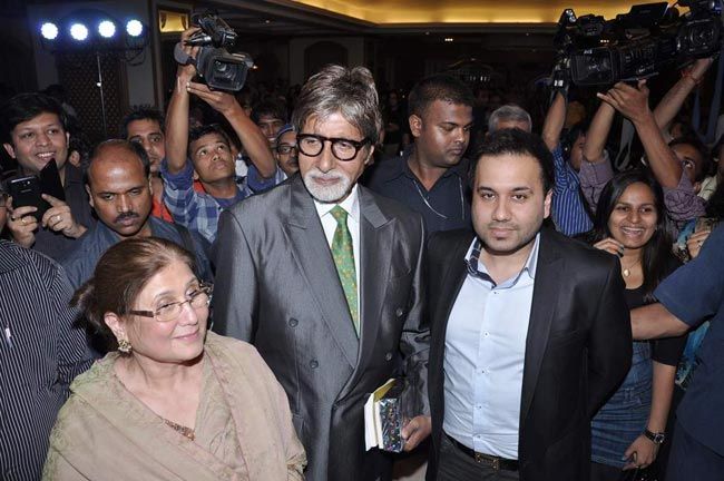 Big B launches Mohammed Rafi's memoir IndiaToday
