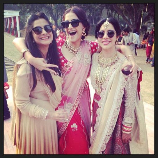 Sugar, spice & everythin' nice: Bollywood hotties on Instagram - 543 x 543 jpeg 59kB