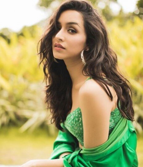 Shraddha Kapoor is ethereal in green crop top and skirt for Saaho ...