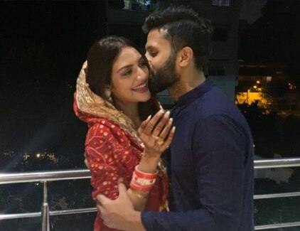 karva chauth dresses