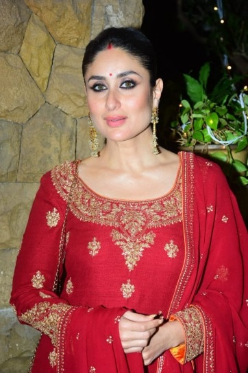 kareena kapoor in red suit