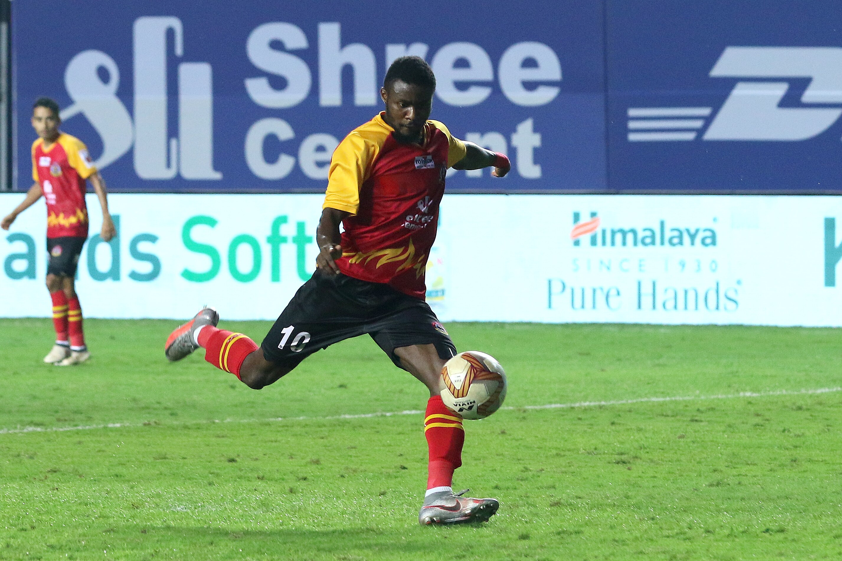 ব্রাইট এনবাখোরে ব্রাইট এনবাখোরে