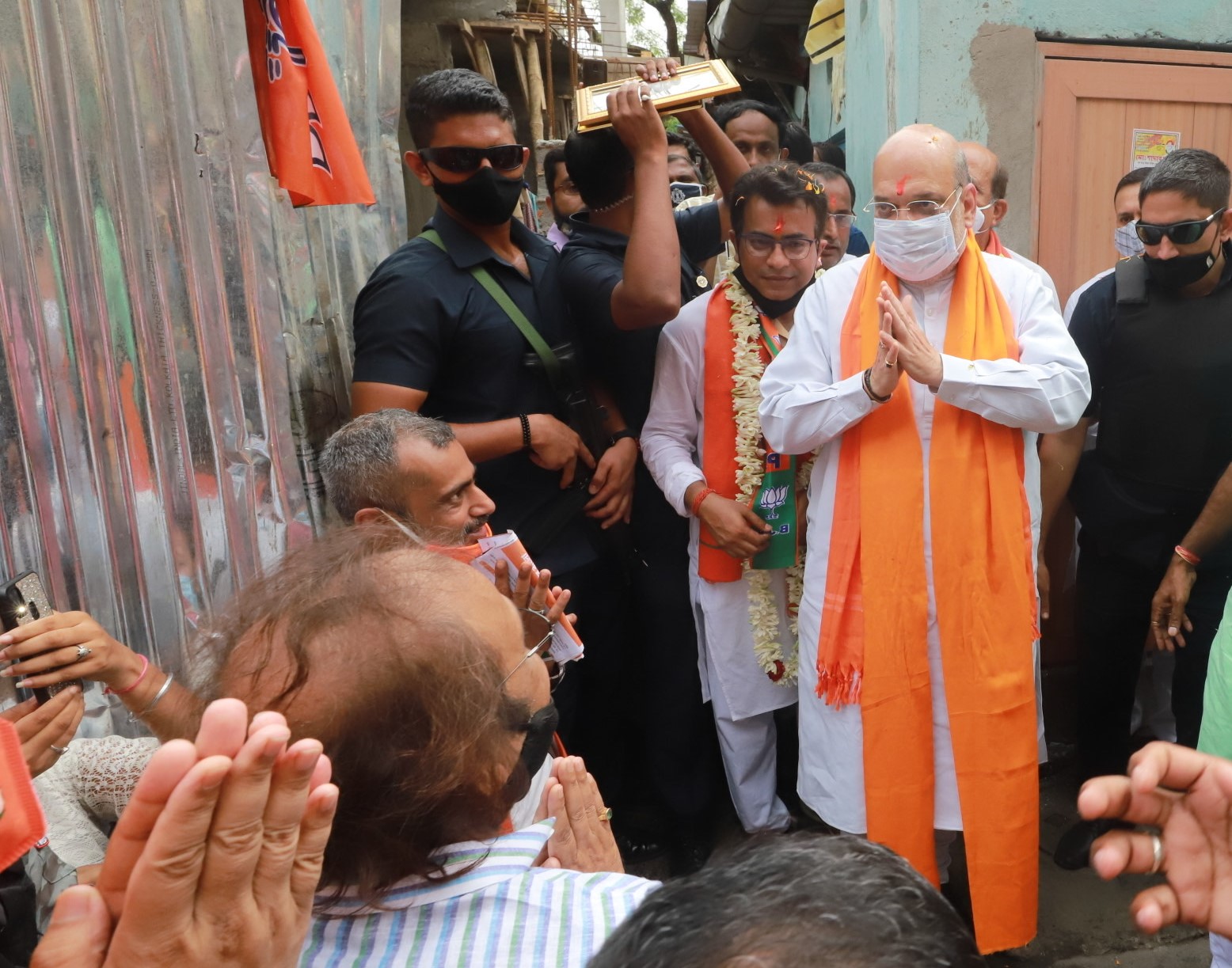 ভবানীপুরে বাড়ি বাড়ি ভবানীপুরে বাড়ি বাড়ি