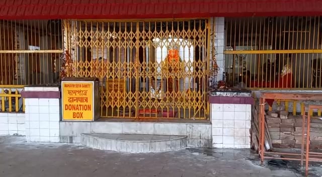 ব্যারাকপুরে রাজ চক্রবর্তীর উপর হামলার অভিযোগ 