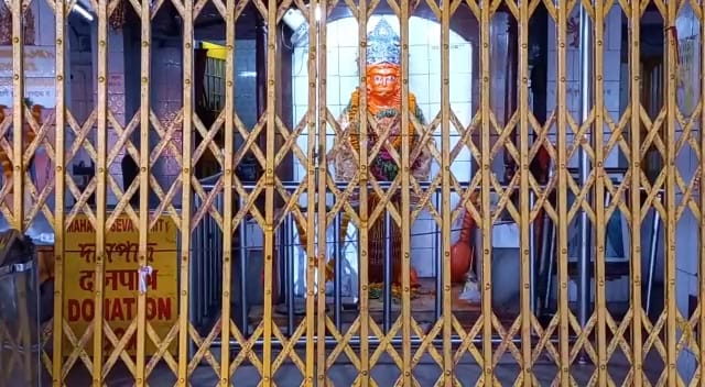 ব্যারাকপুরে রাজ চক্রবর্তীর উপর হামলার অভিযোগ 