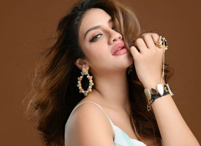 এক মাসে ঈশান, ইনস্টাগ্রামে ঘোষণা মায়ের