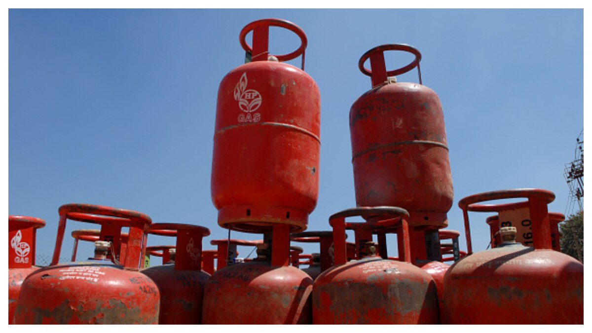 LPG Price Hike: ১০ মাসে ২৯০ টাকা বেড়েছে রান্নার গ্যাসের দাম, ৪ বার কমেছে ভর্তুকি!