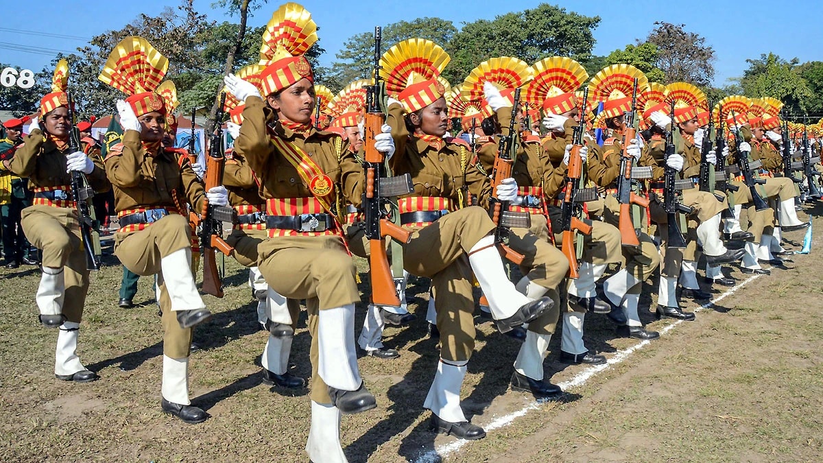 SSB (Sashastra Seema Bal) SSB (Sashastra Seema Bal)