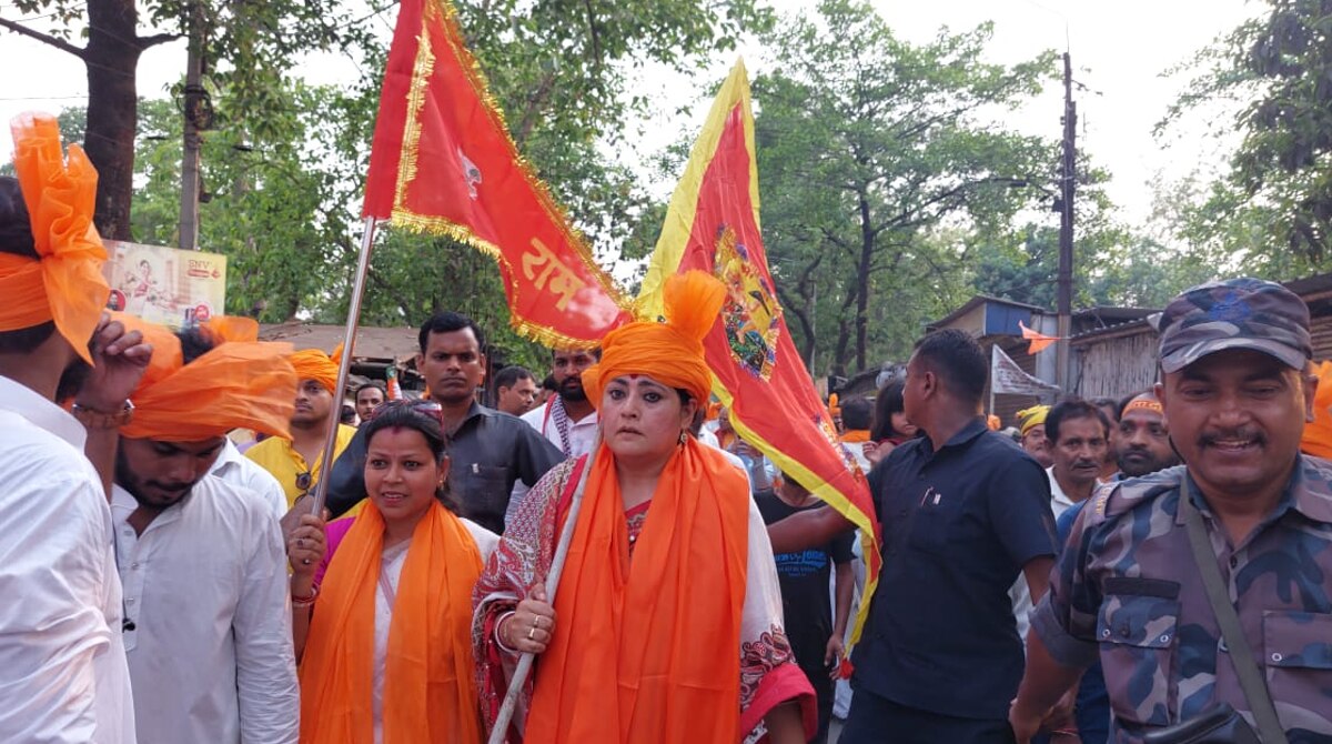 রাম নবমীর মিছিলে শত্রুঘ্ন ও অগ্নিমিত্রা