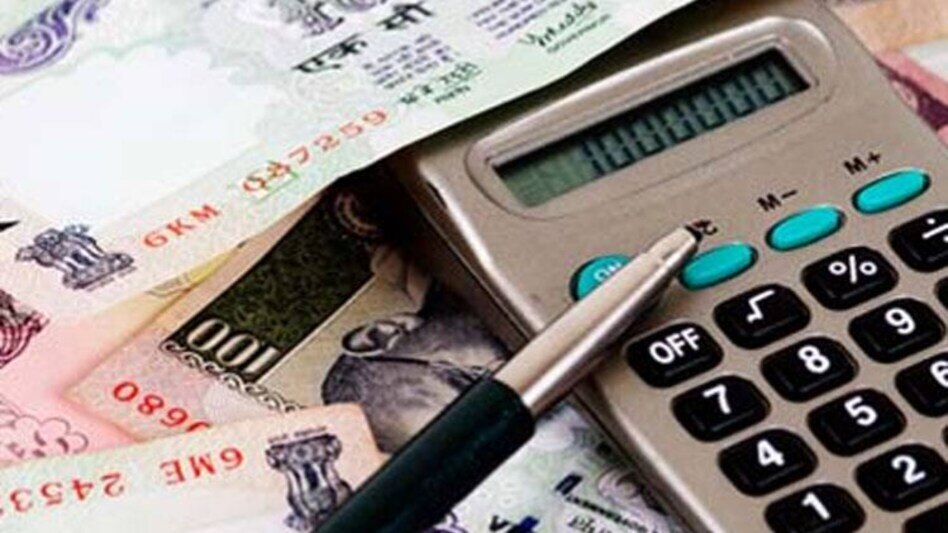 Gratuity Rule: একই সংস্থায় ৫ বছর চাকরি না হলেও গ্র্যাচুইটি পাওয়া যায়, কীভাবে?